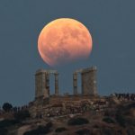 Super-Blue-Blood-Moon-and-Total-Lunar-Eclipse-in-150-Years-Coming-January-2018