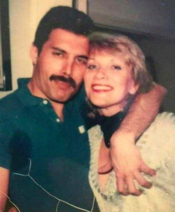 pictures of Freddie Mercury and Mary