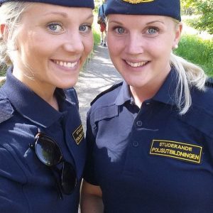 hot-Swedish-Police