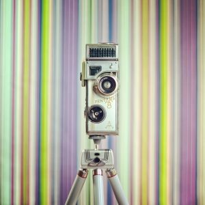 What-If-Vintage-Cameras-had-Profiles-on-Instagram-New-CameraSelfies-5d4000334c1fa__880